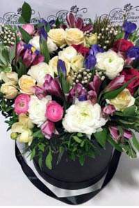 AnnetFlowers - Просто купи цветы в коробке с доставкой в Киеве и по Украине!