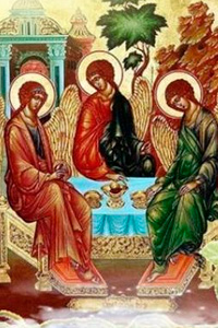 Трійця 2021: коли святкують і яких традицій дотримуются