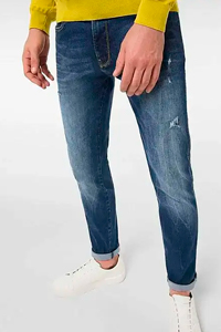Модные мужские джинсы 2022