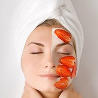 Клубничные маски для лица