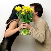 Как правильно дарить цветы