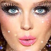 Новогодний макияж зависит от места проведения праздника