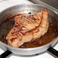 Врачи узнали, как избежать канцерогенов при жарке
