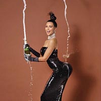 Новая соблазнительная фотосессия от Ким Кардашьян (10 фото)