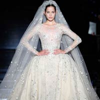 7 найкращих образів весільної моди сезону осінь-зима 2015/16 (21 фото)