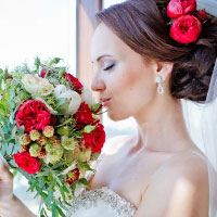 17 модних весільні зачісок з фатою (фото)