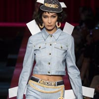   Moschino - 2017 ()