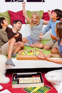 Выбираем увлекательную настольную игру