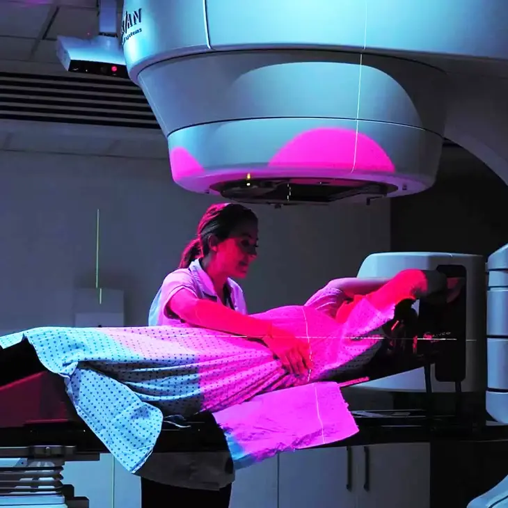 Компьютерная томография (КТ) Компьютерная томография (КТ)