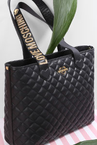  Love Moschino 